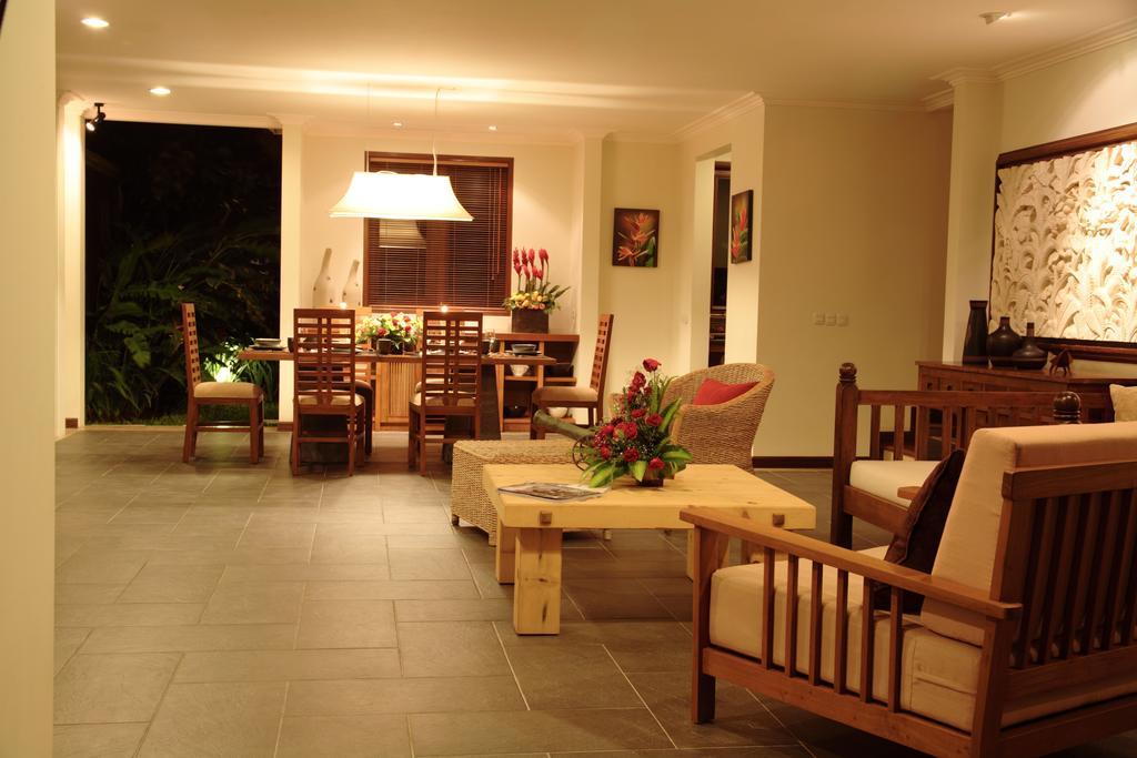 Villa Alex Seminyak  Exterior photo